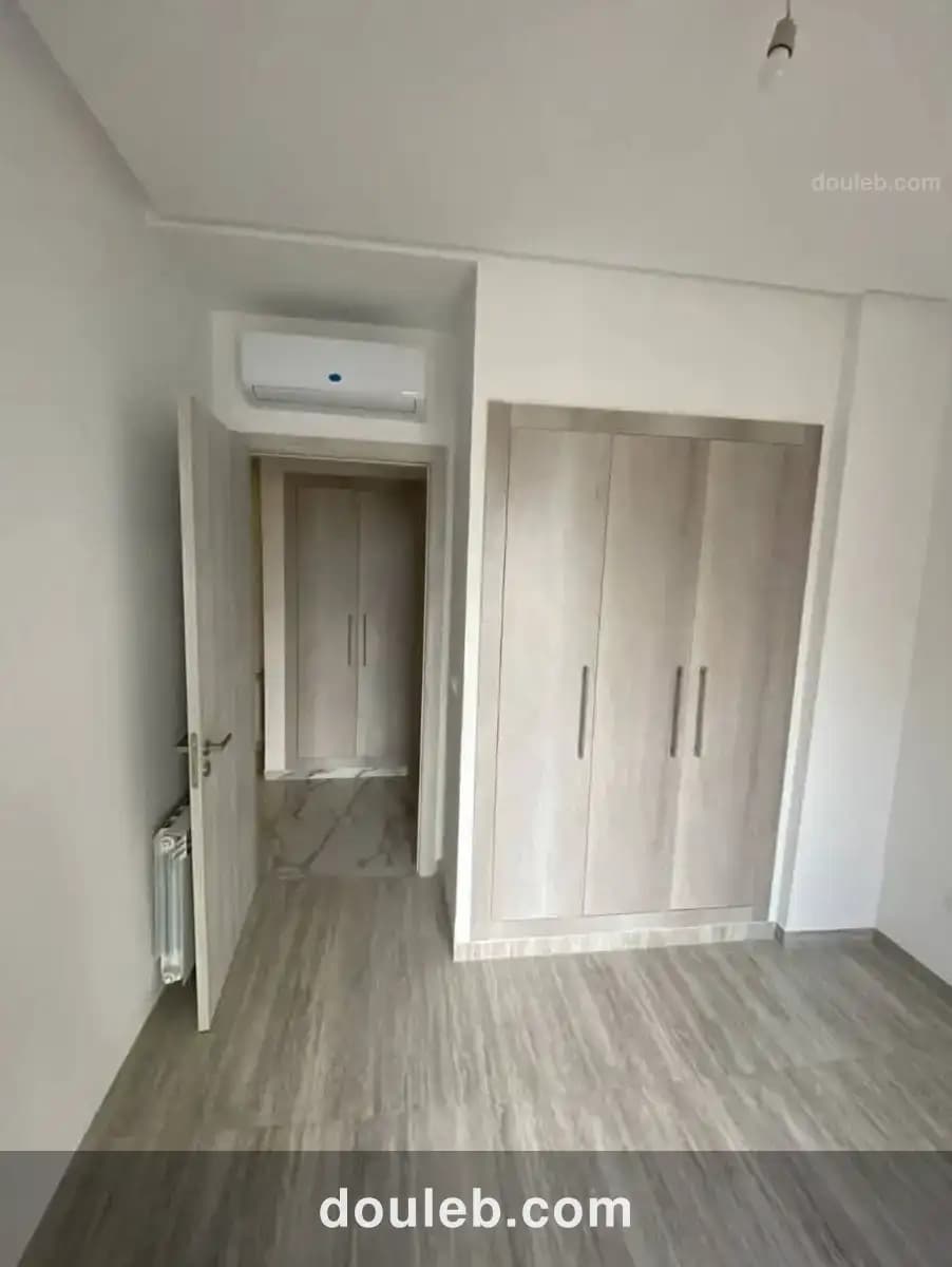 S plus 1 cité nasr à Tunis