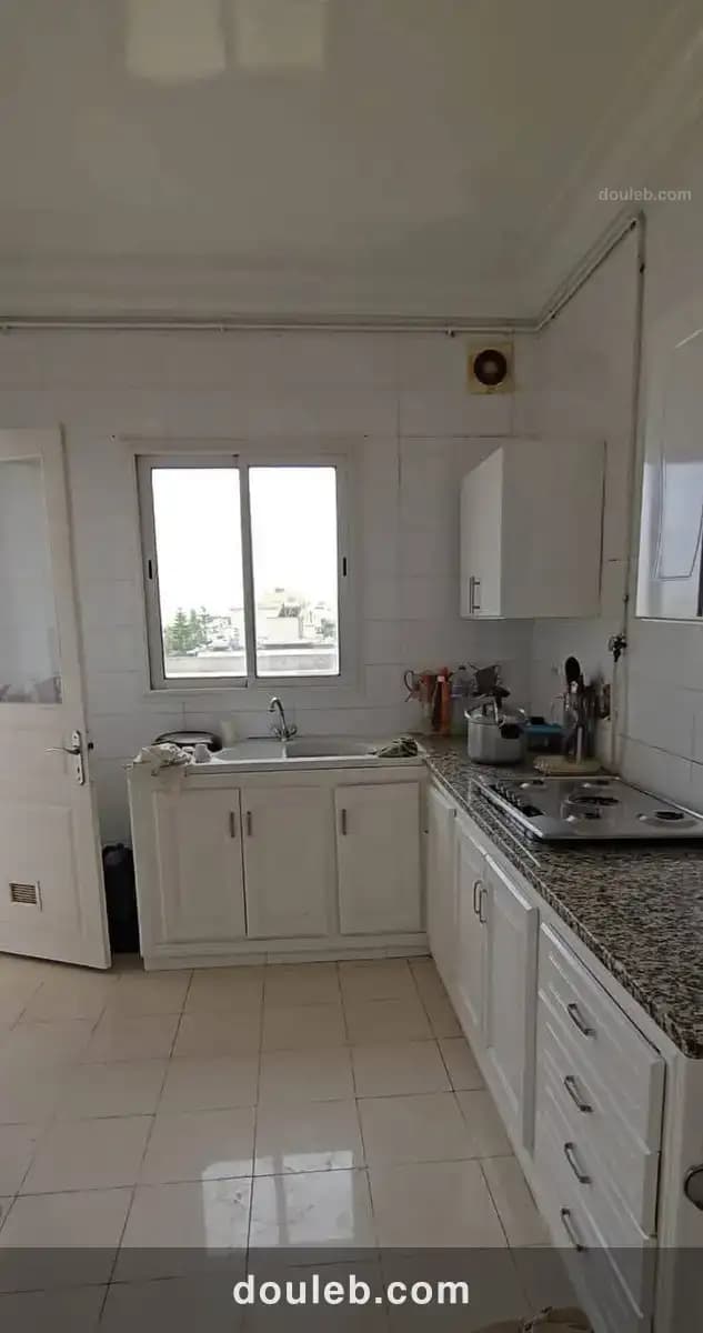 Un s plus 2 jardin d'el menzah 2 à Tunis