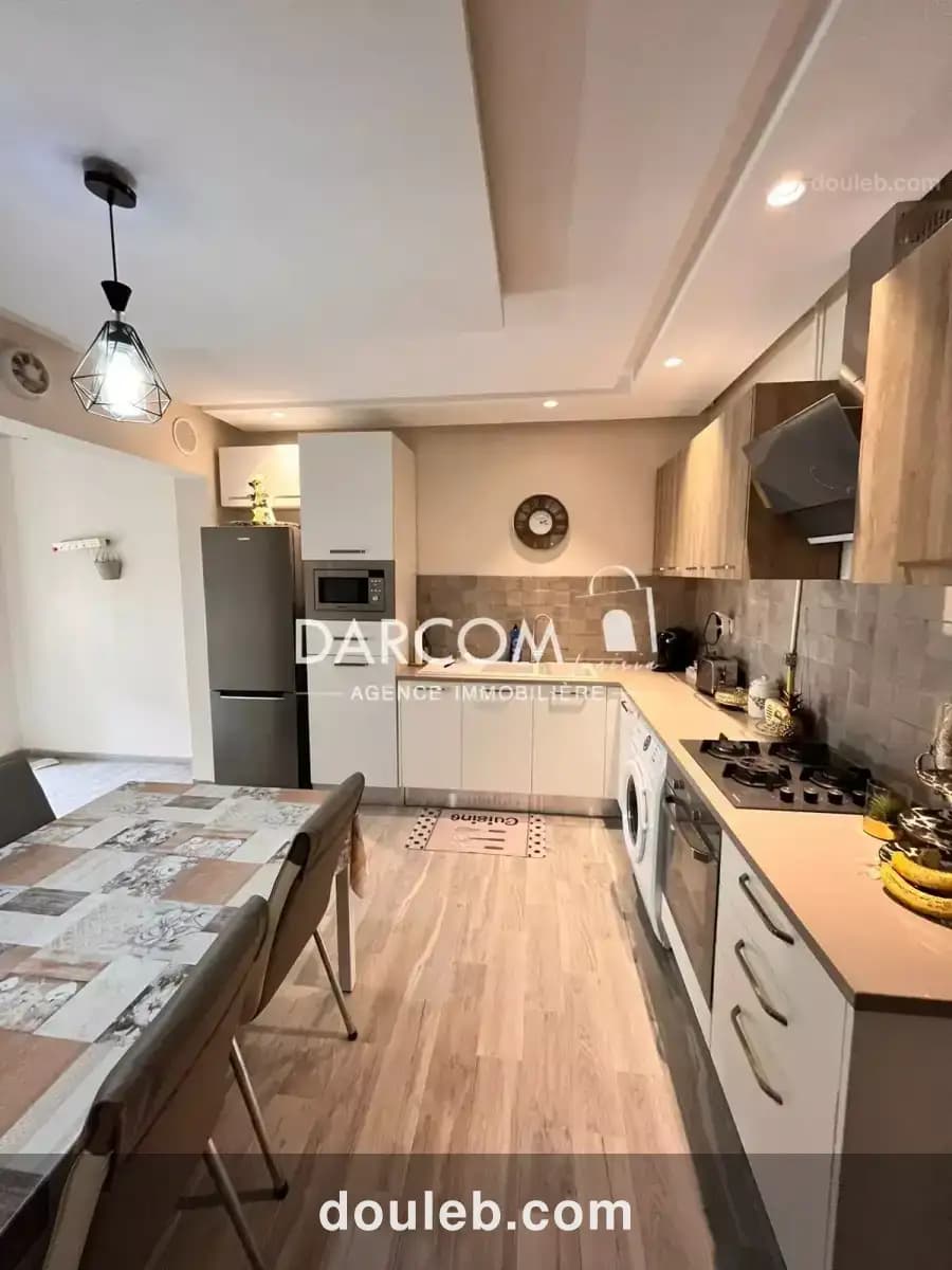 Un appartement s2 chotrana 1 à Tunis