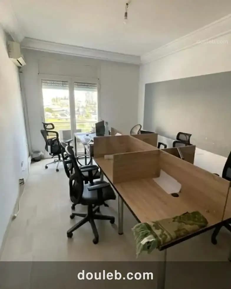 Bureau h3 2500d centre urbain nord à Tunis