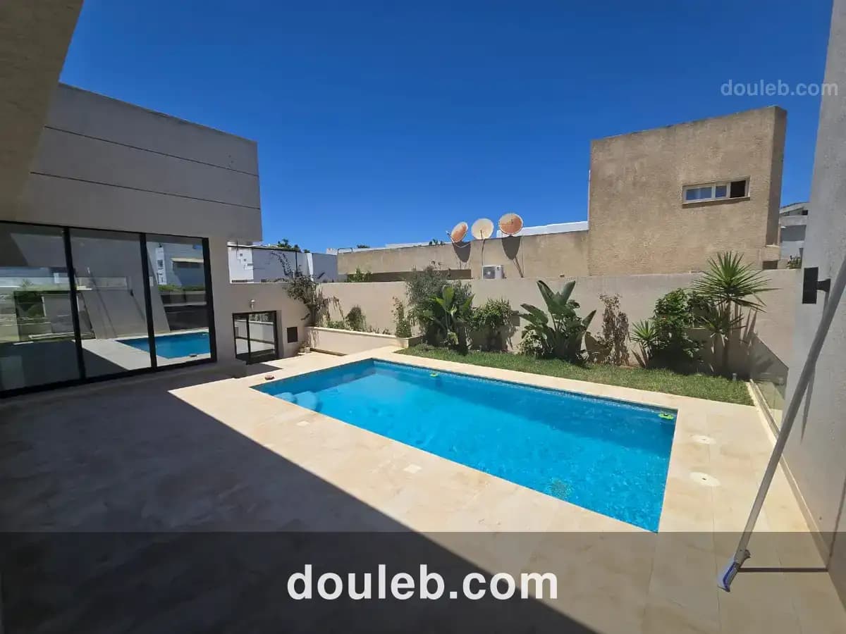 Villa luxe piscine au jardins de carthage à Tunis