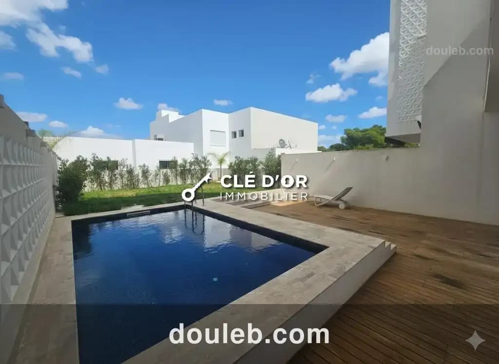 Une villa s5 à gammarth à Tunis