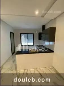 A s1 trs haut standing a ennasr ref494a à Tunis