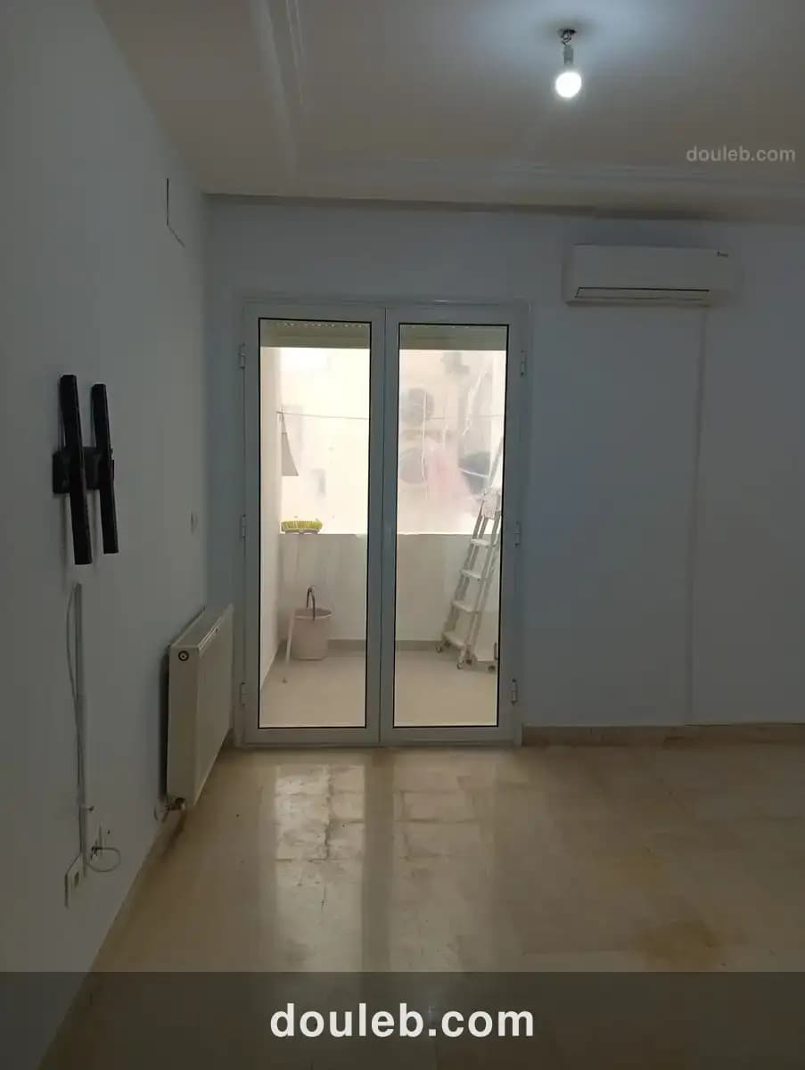 Un coquet appartement s1 à cité wahat aouina à Tunis