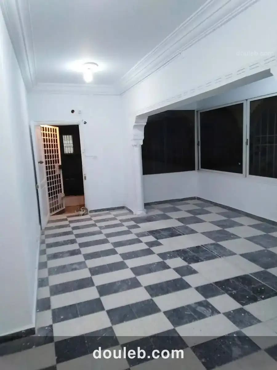 Etage de villa a borj louzir à Tunis