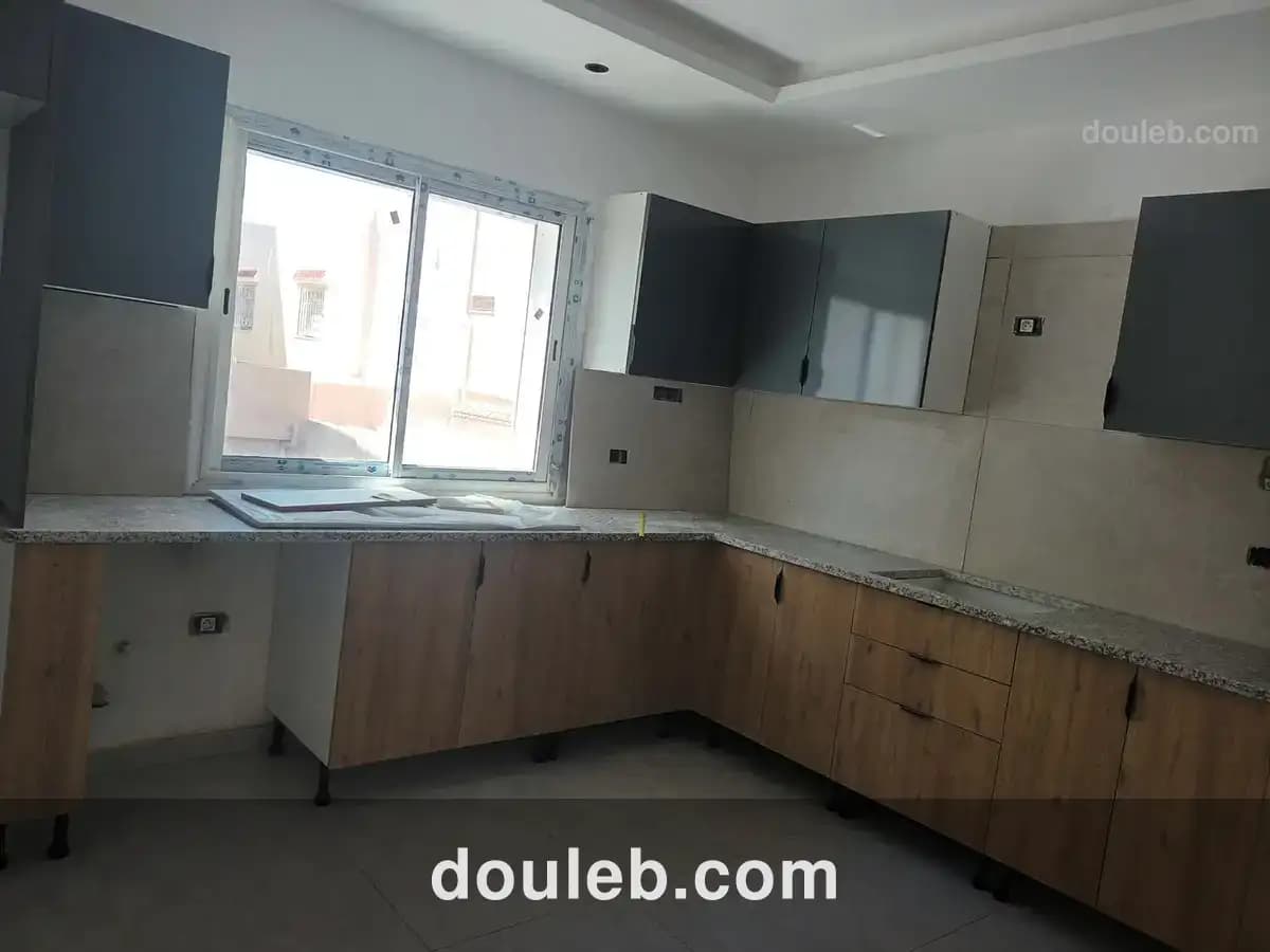 Appartement neuf jamais habité hay saha bizerte à Tunis