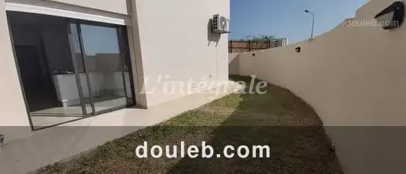 Coquet appartement s2 avec jardin privatif à Tunis