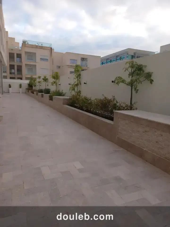 Apprt aux jardins de carthage avec vue degagée à Tunis