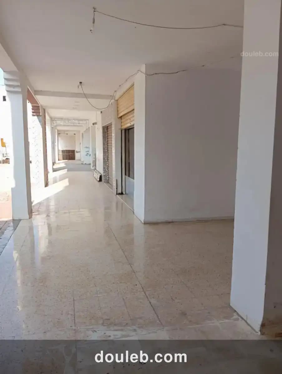 Local commerciale el mourouj 3 à Tunis