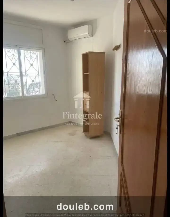 S2 habitation ou bureau rue de paris à Tunis