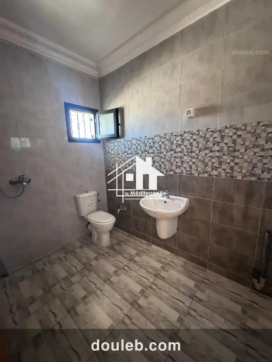 S2 étage de villa à Tunis