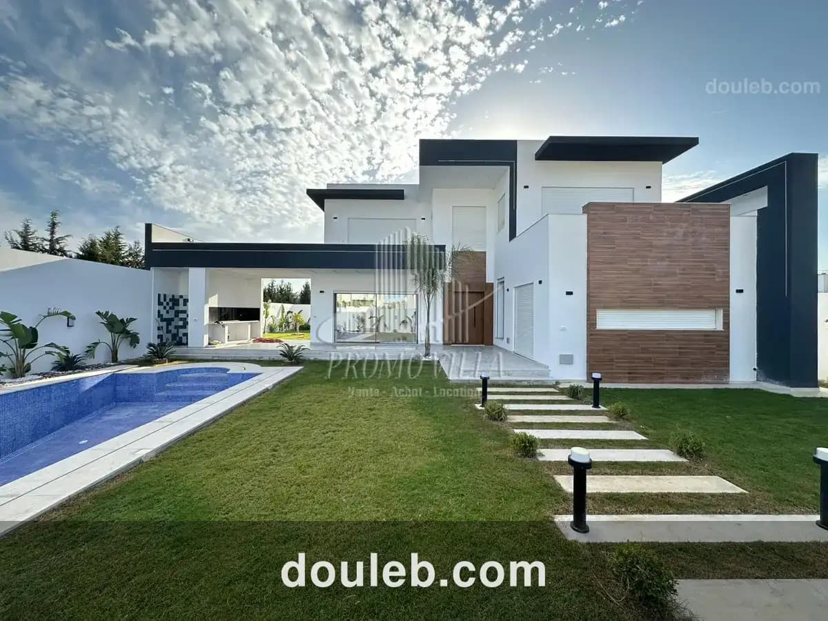Villa de style moderne 500m2 terrain à Tunis