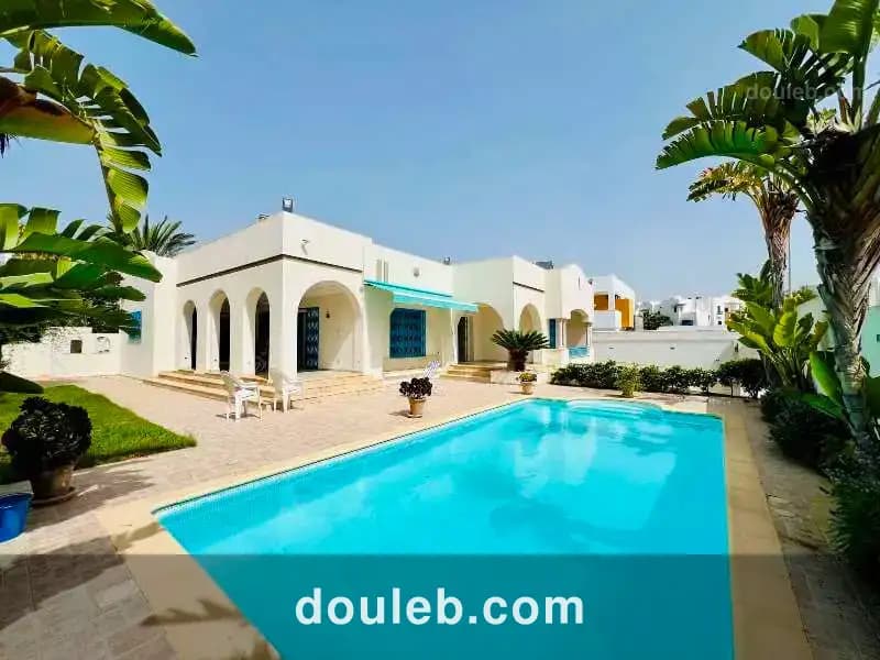 V169 villa guess yessmin hammamet à Tunis