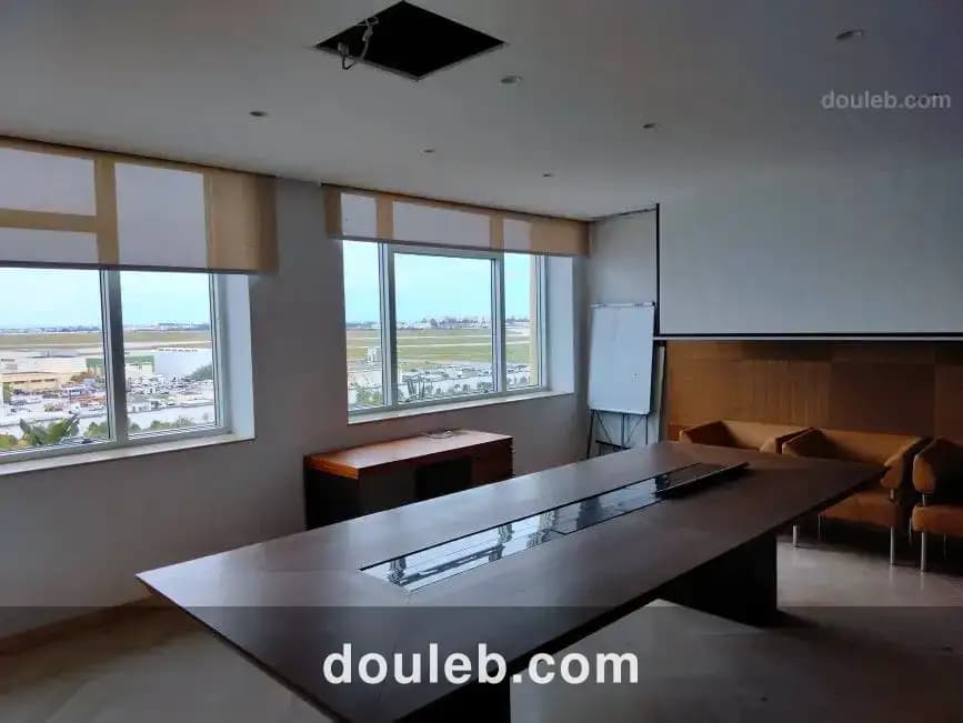 Spacieux bureau 980 m au berge du lac 1 à Tunis