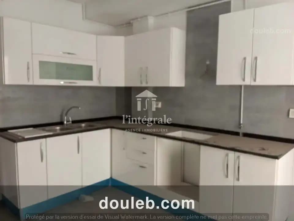 Coquet appartement s2 ennaser à Tunis