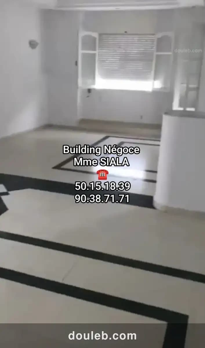 Borj louzir spacieux étage villa s3 à Tunis