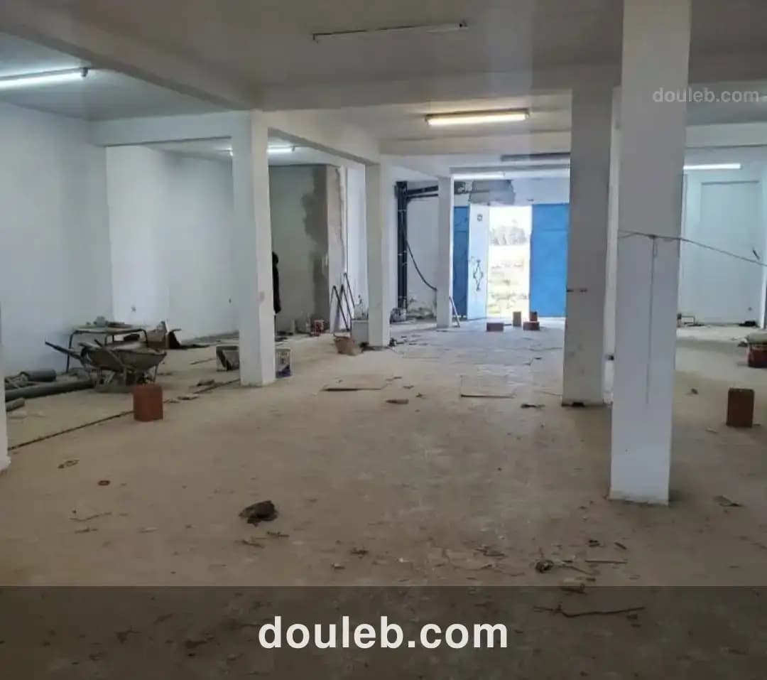 Dépôt à soukra 330m à Tunis