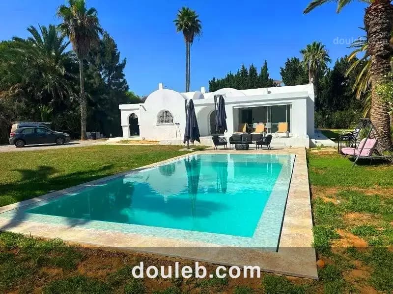 L556 villa zen belle villa à Tunis