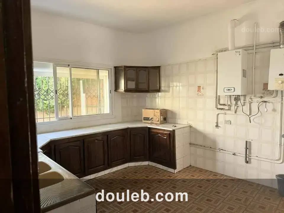 Joli étage de villa s3 rdc à Tunis