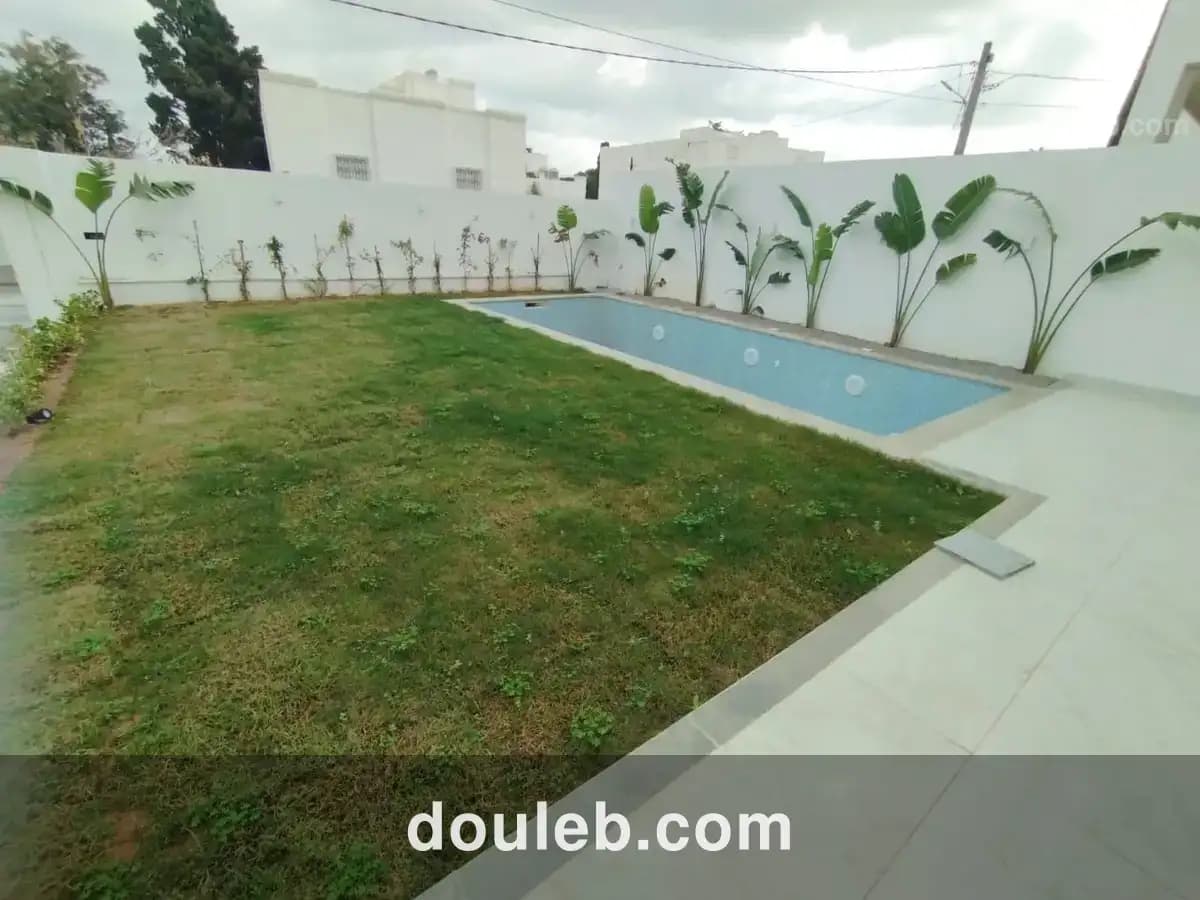 Villa avec piscine à la marsa à Tunis
