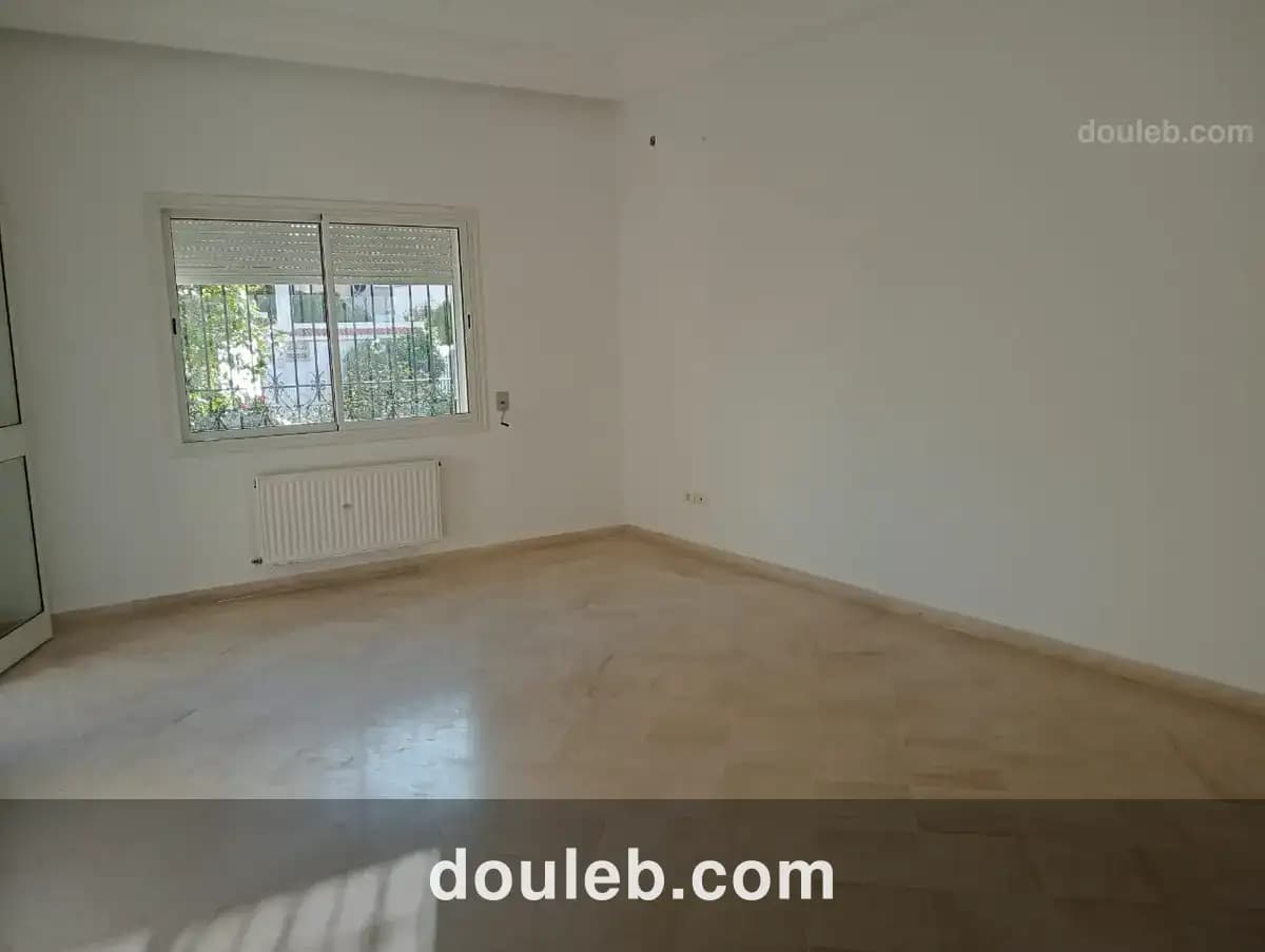 S1 jardins l'aouina à Tunis