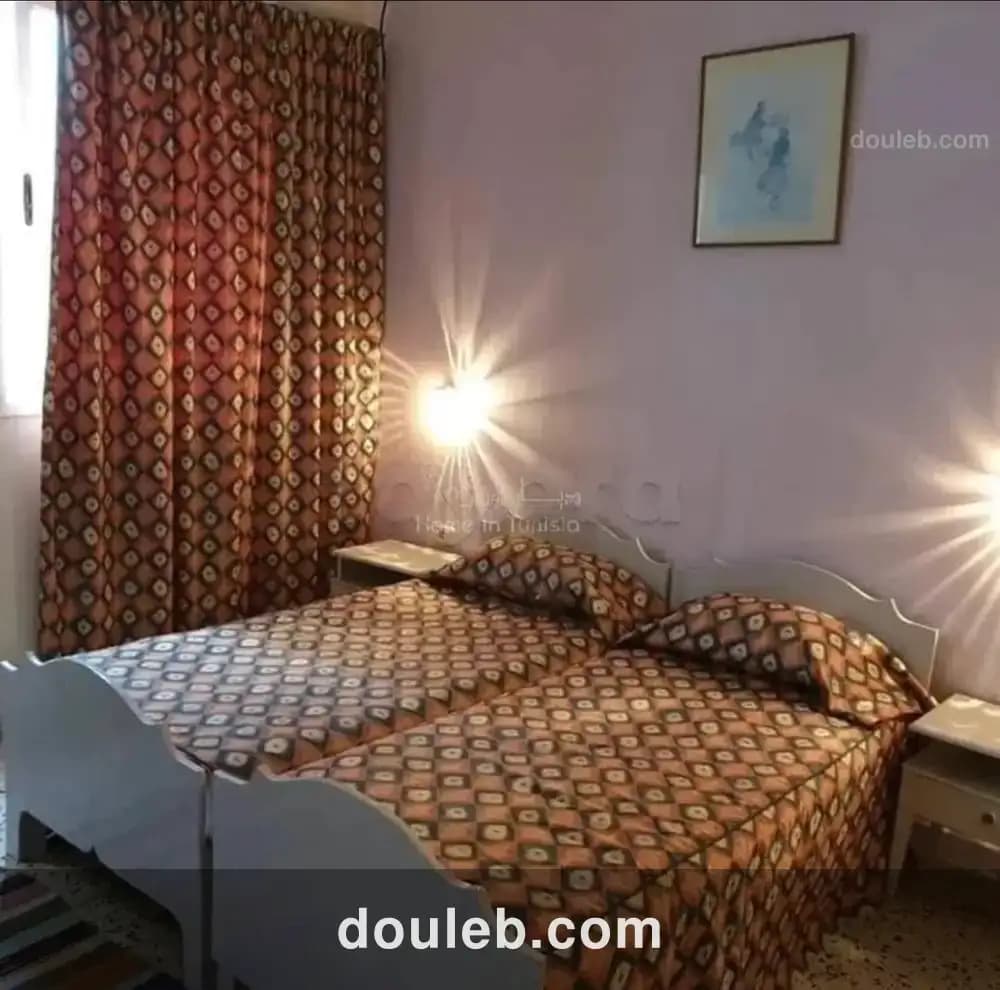 Belle résidence à 200m de la plage de boujaafar à Tunis