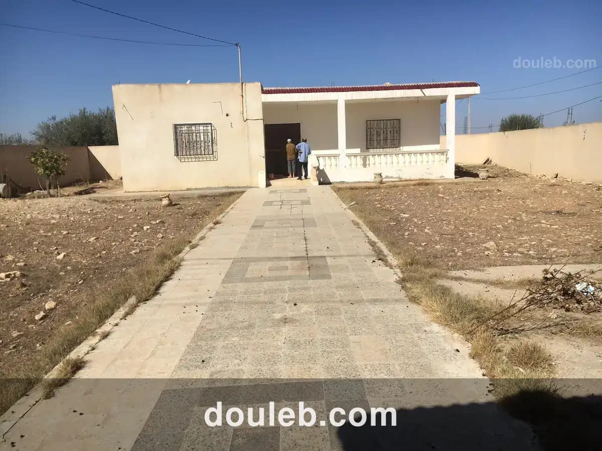 Maison kalaa sghira ennagr à Tunis