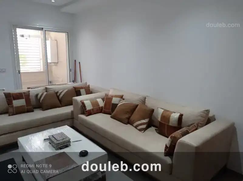 Ennasr 2 s 1 meublé avec place parking et jardin à Tunis