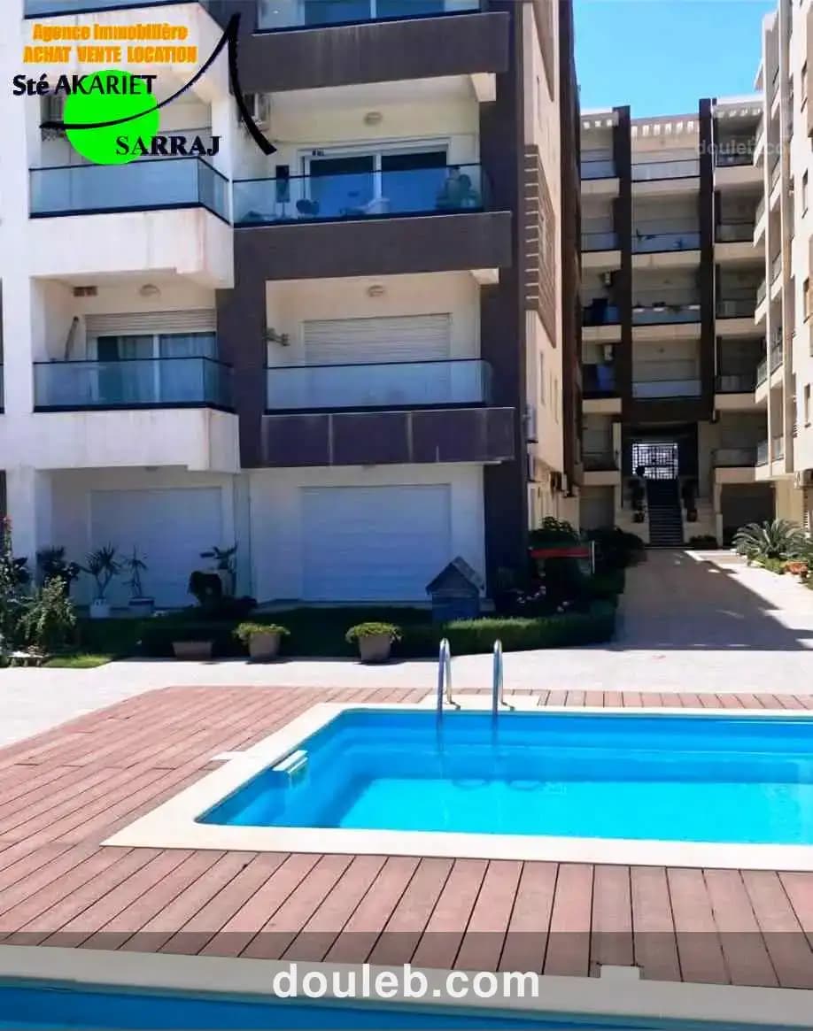 Appartement s2 pieds dans l'eau à chatt mariem à Tunis