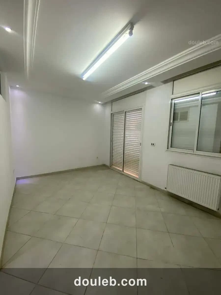 S plus 2 propre usage bureautique à Tunis