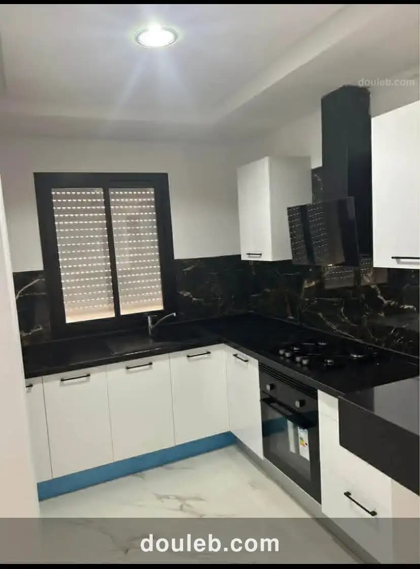 S plus 1 lumineux et neuf à Tunis