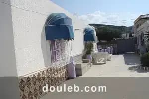 Gps villa sur route principale goudronnée à Tunis