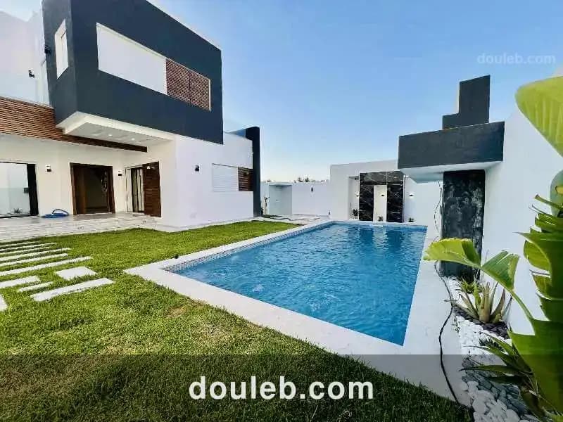 V563 villa versace hammamet sud u à Tunis