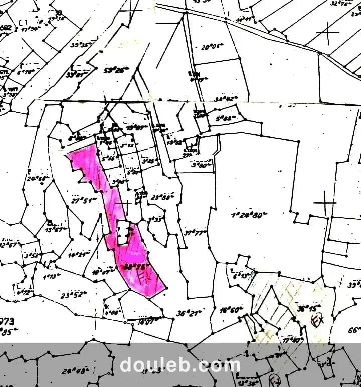 Lot d'invesstisement 3875m face koussour gharnata à Tunis