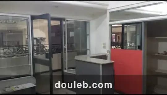 Local commercial titré la fayette à Tunis