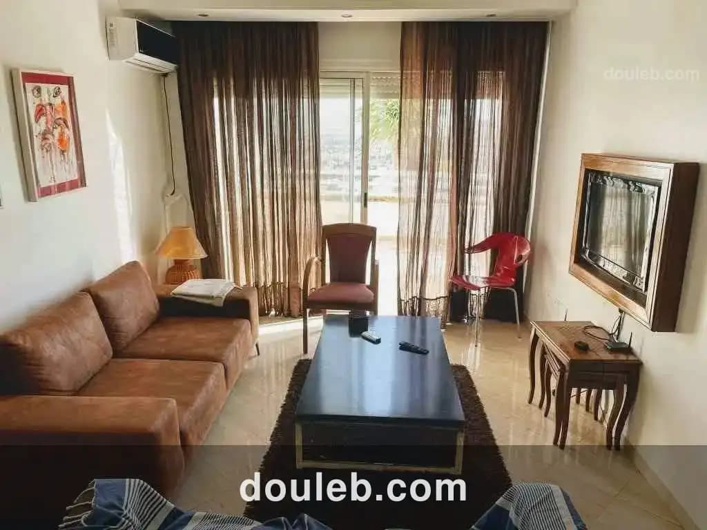Studio meublé s1 ennasr 2 pres mg à Tunis