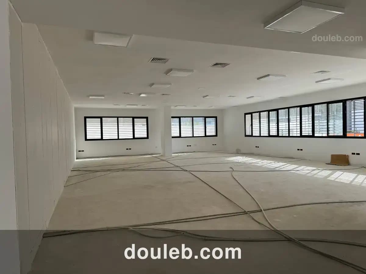 Immeuble bureautique neuf 4800 m2 au lac 3 kram à Tunis