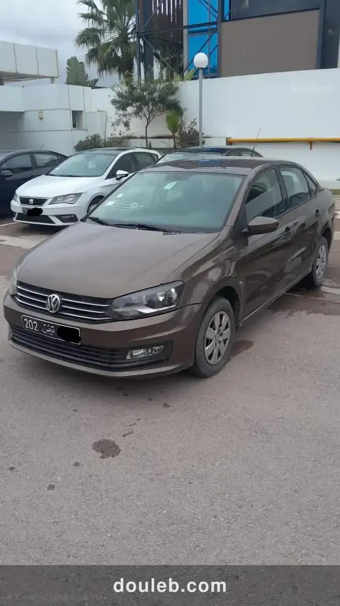 Voiture bien entretenu premiere main à Tunis