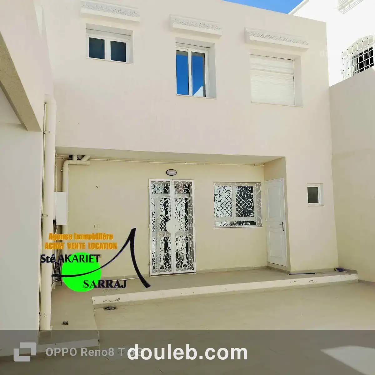 Villa plain pied à khzema prés café el classico à Tunis