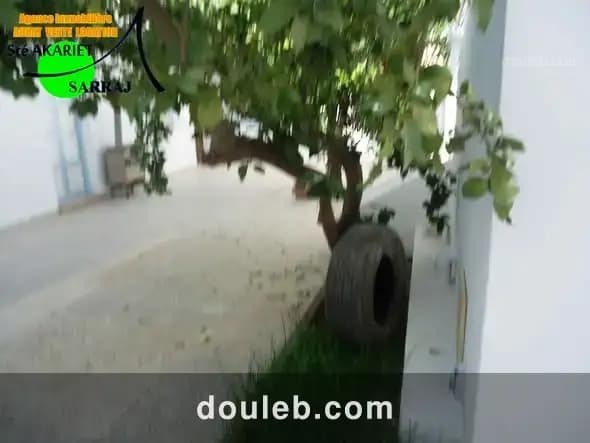 Villa style américain situé au coeur de khzema est à Tunis