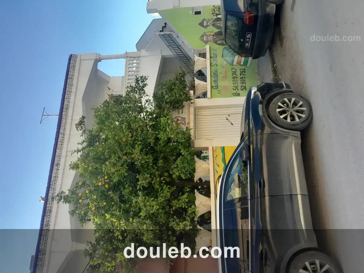 Local équipé pour un centre de soutien scolaire à Tunis