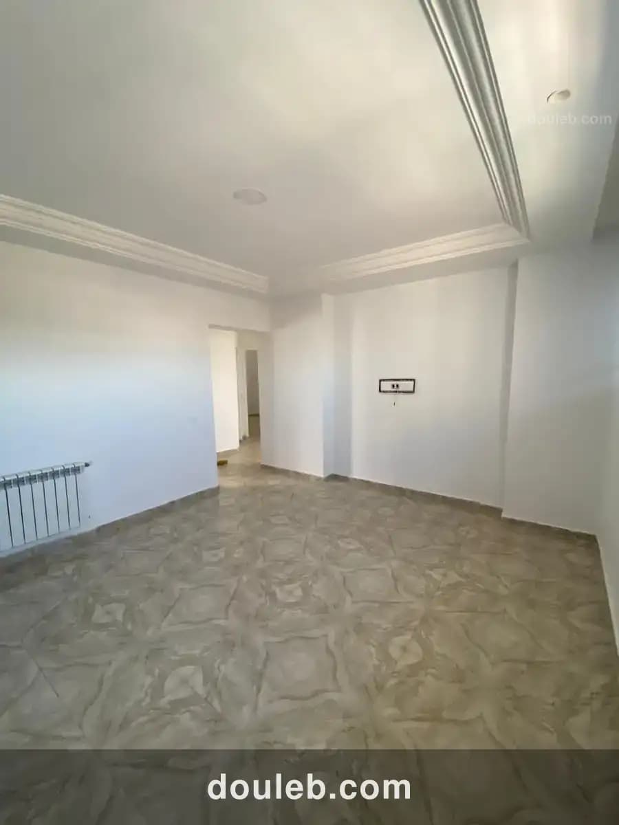 S plus 3 avec balcon à Tunis