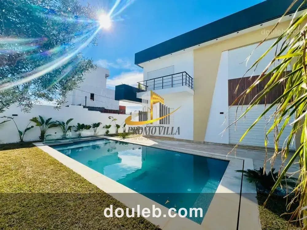 Une belle villa nouvellement construite à Tunis