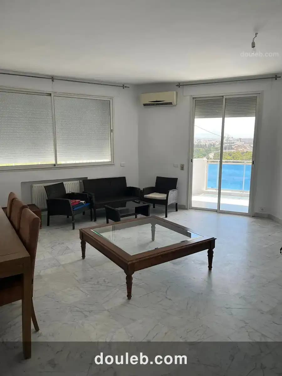Appartement s plus 3 a el menzah 4 à Tunis