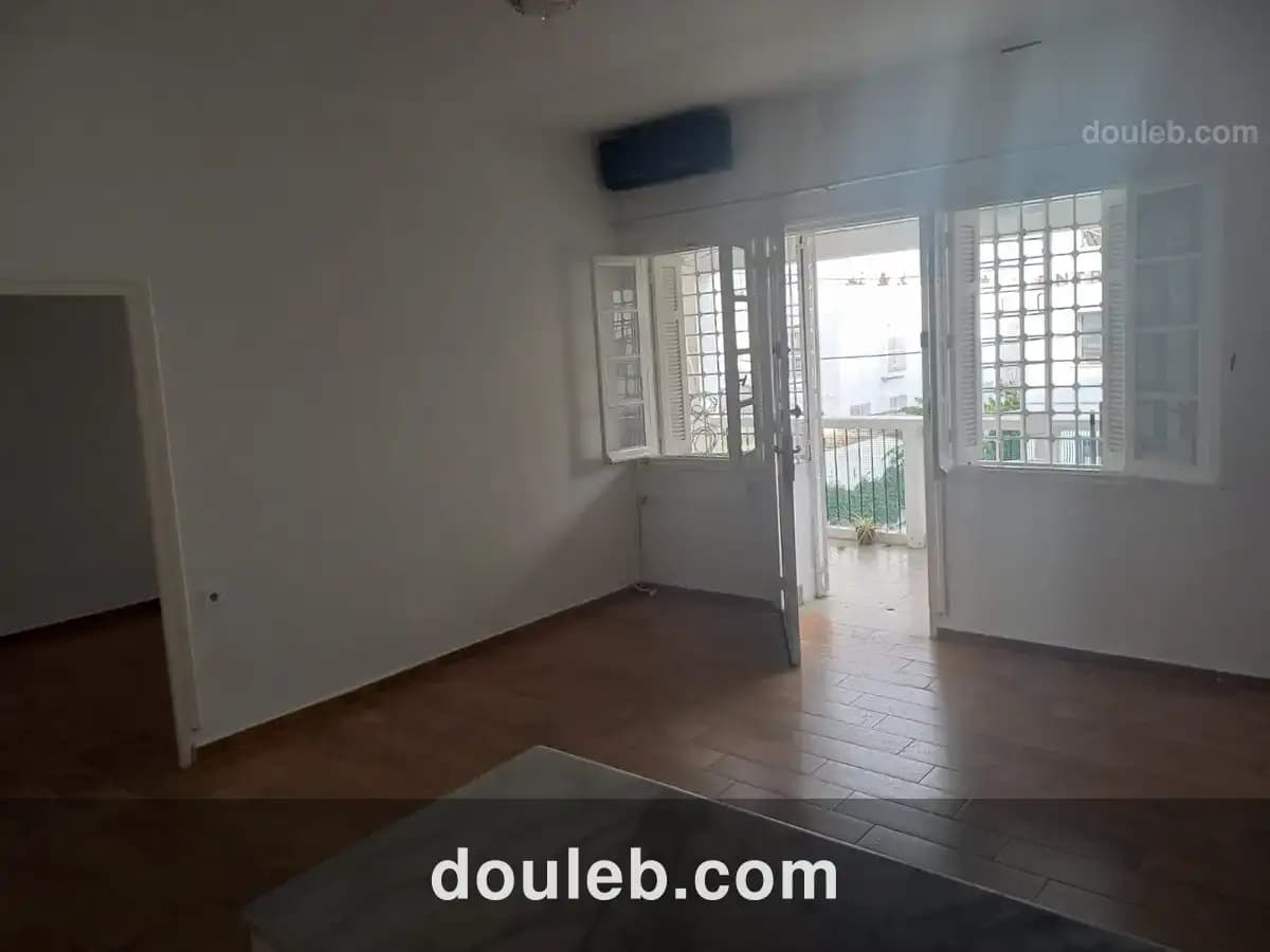 Un coquet appartement s2 à menzah1 à Tunis