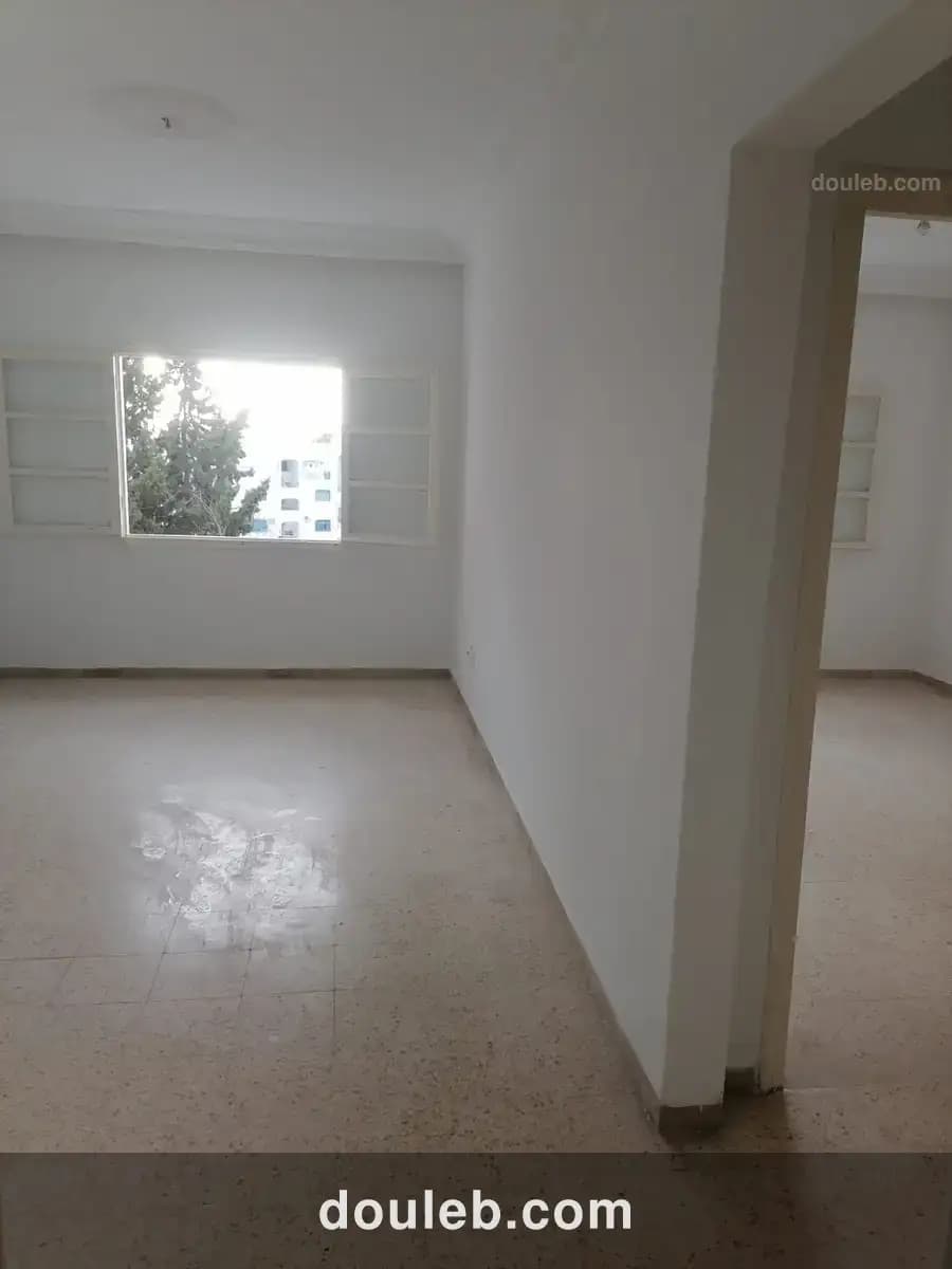 App s 1 a mrj 5 à Tunis