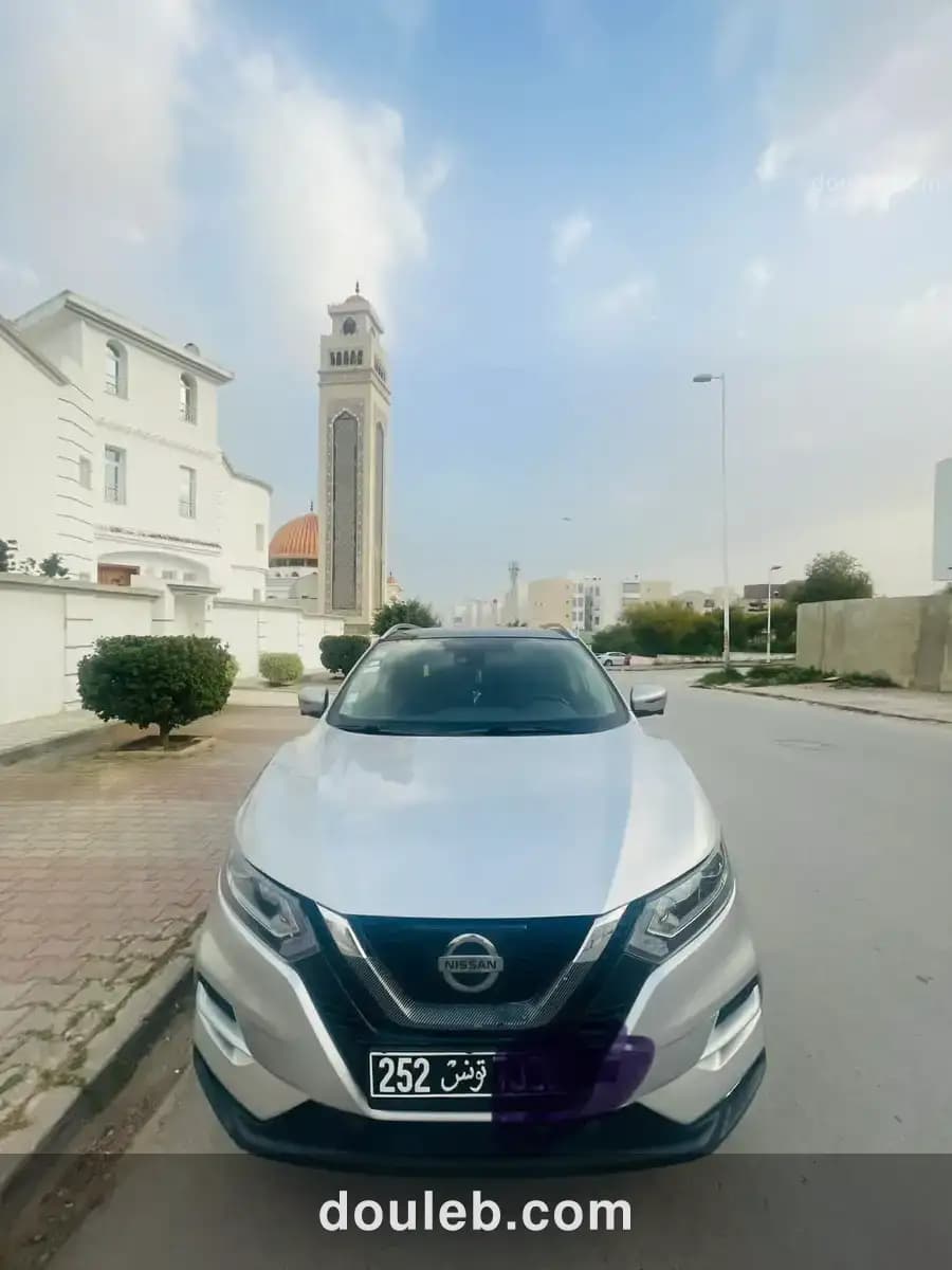 Nissan qashqai importee boite automatique à Tunis