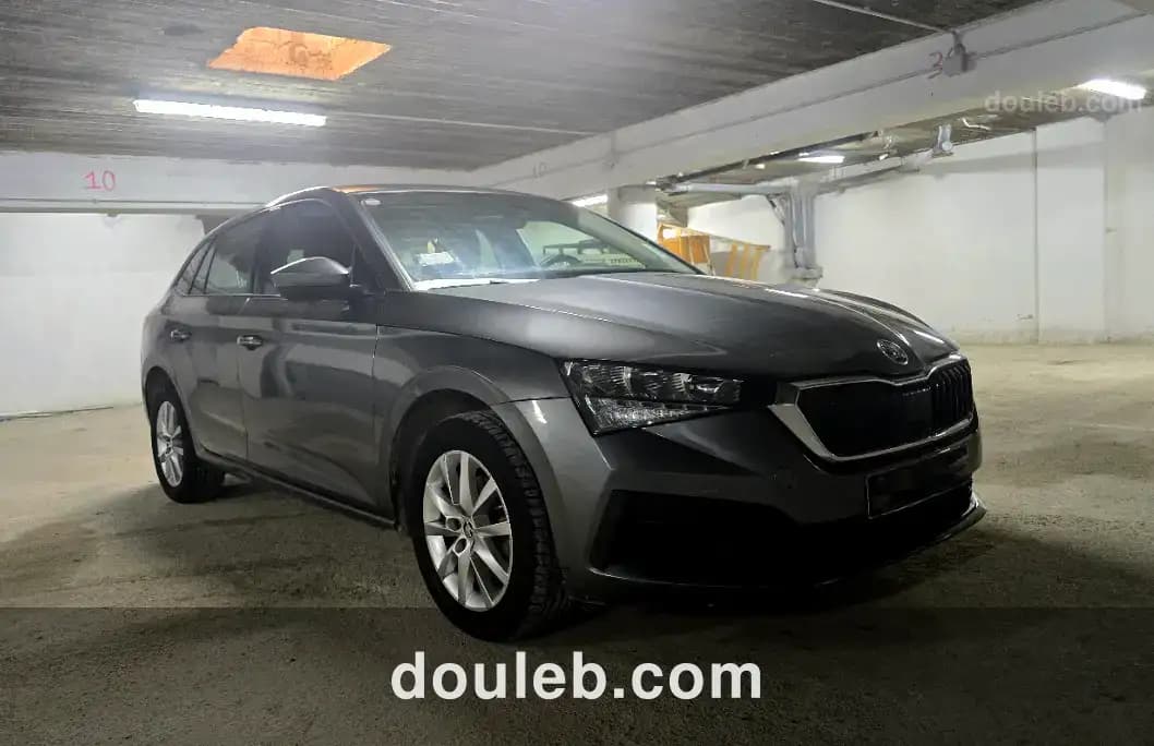 Skoda scala tsi essence à Tunis