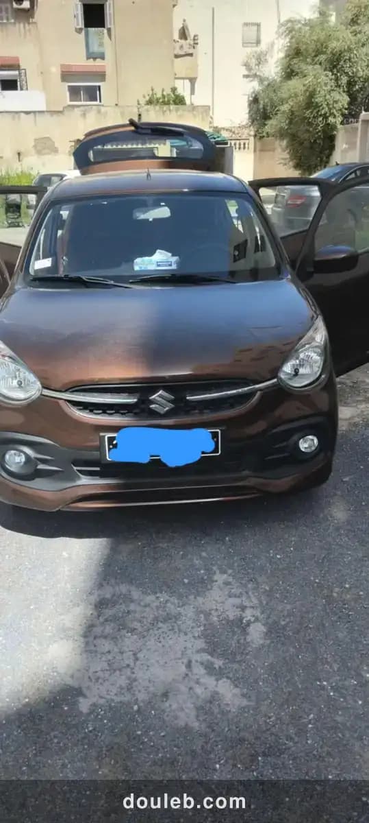 Voiture neuf à Tunis