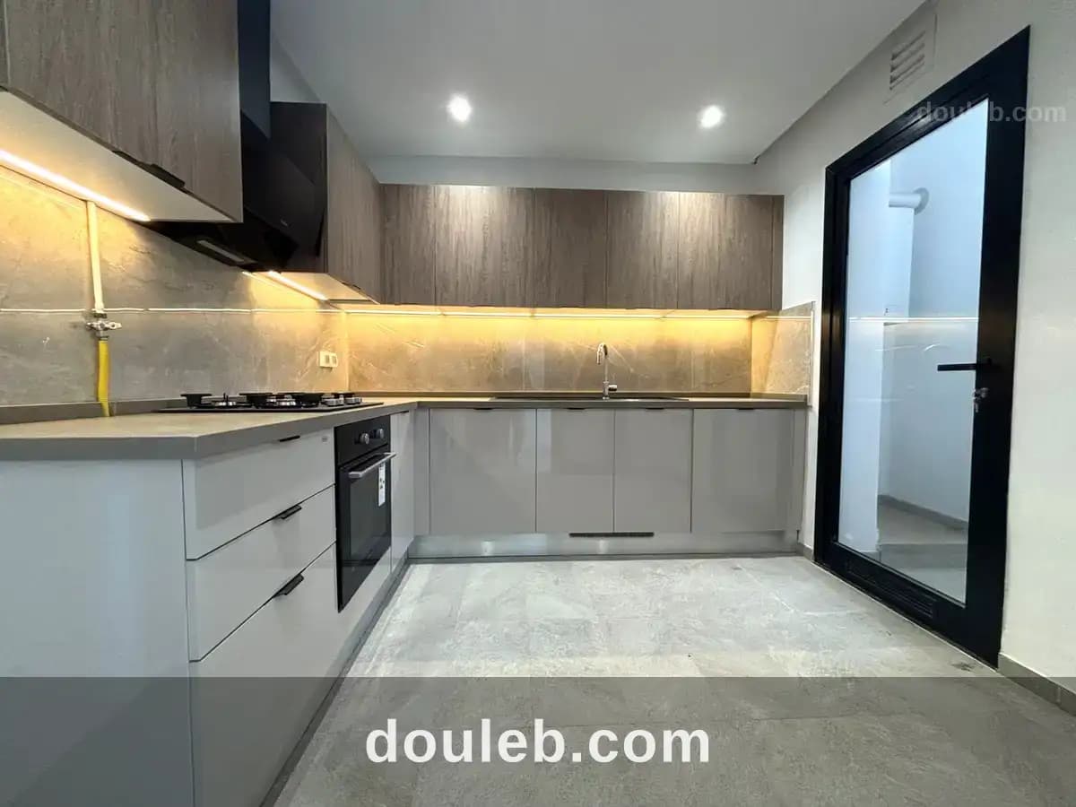 Appartement s2 neuf à chotrana 3 à Ariana